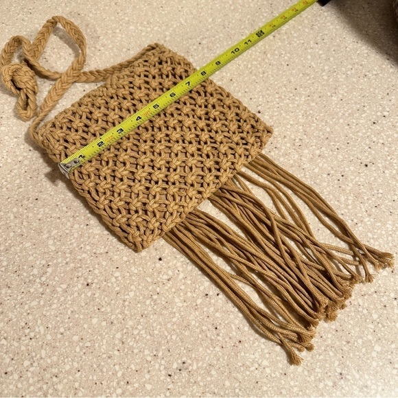 NEW Crochet Tassle Hipster Crossbody Bag Handwoven Straw Braided Bohemian Zipper - Picture 10 of 11